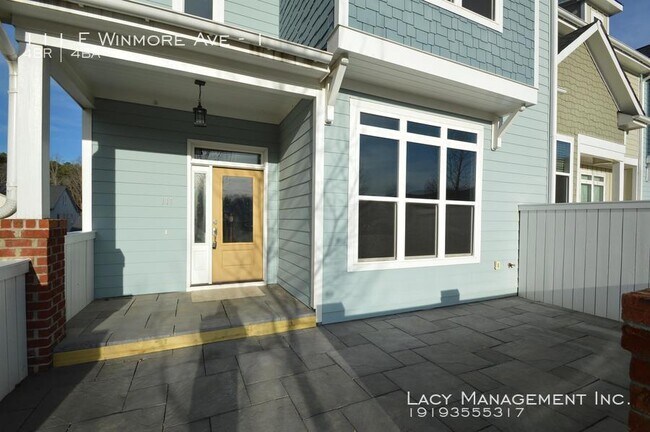 Building Photo - 111 E Winmore Ave