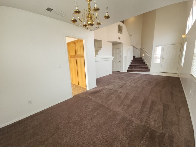 Building Photo - 9907 Sparrow Ridge Ave