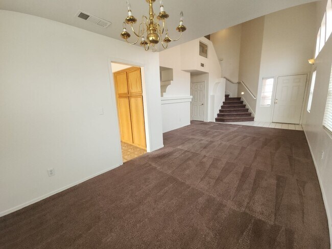 Foto del edificio - 9907 Sparrow Ridge Ave