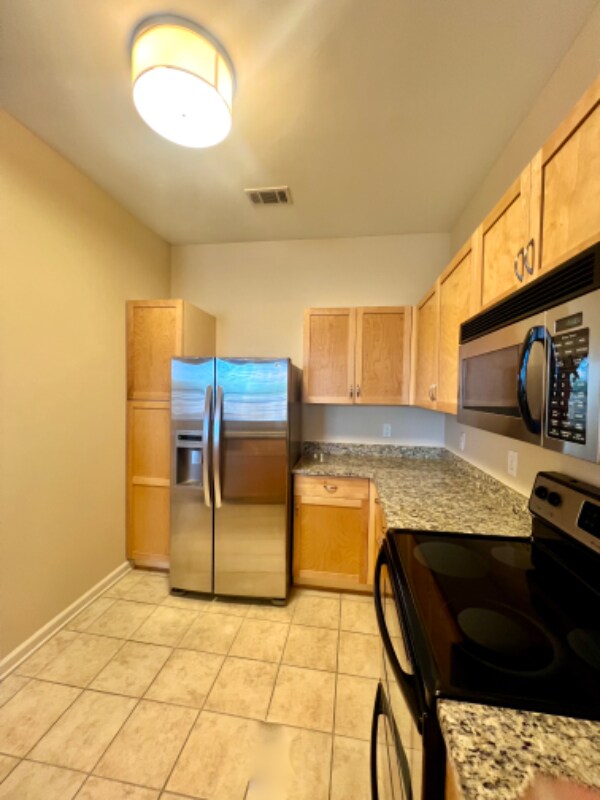 Foto del edificio - 870 Mayson Turner Rd NW