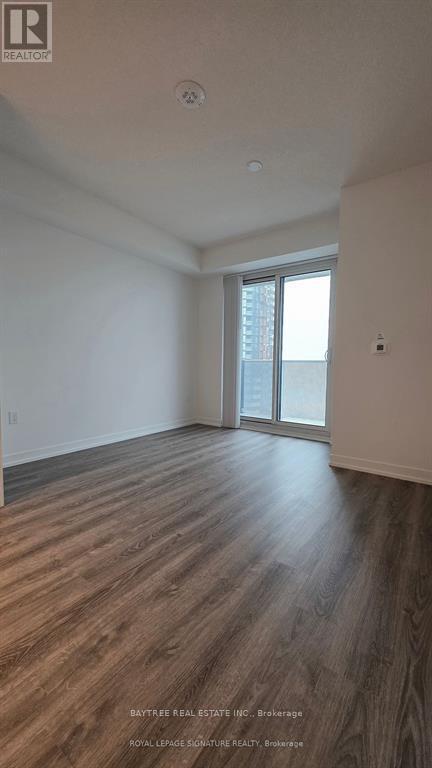 Building Photo - 195 Commerce St