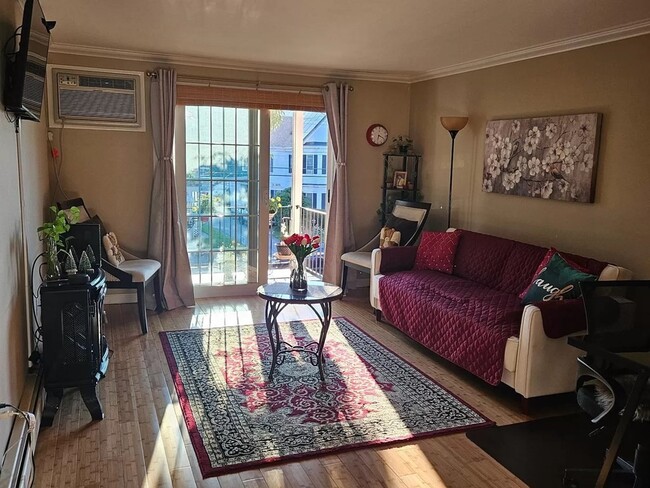 Foto del edificio - 305 Pine St