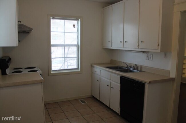 Foto del edificio - 2 br, 1 bath House - 502 Lamont St 1 Unit 1