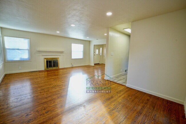 Foto del edificio - 101 Reed Blvd