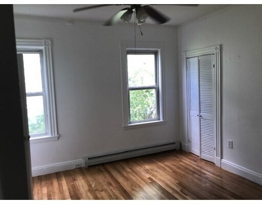 Building Photo - 18 Belknap St