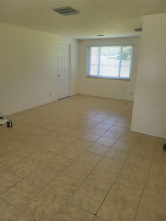 Foto del edificio - 4801 83rd Terrace