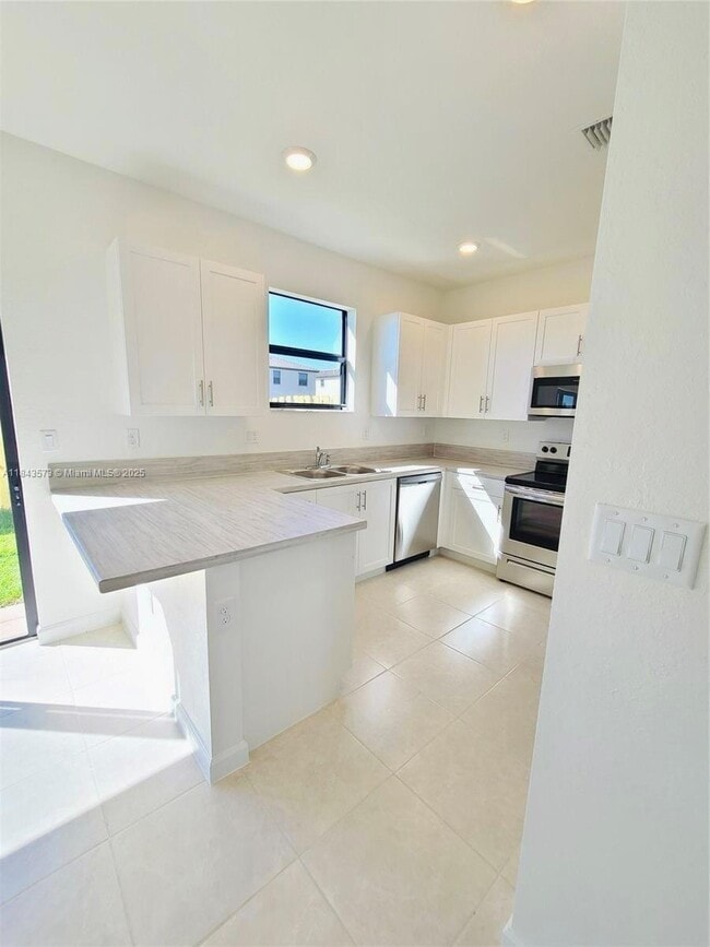 Building Photo - 12724 SW 230th St