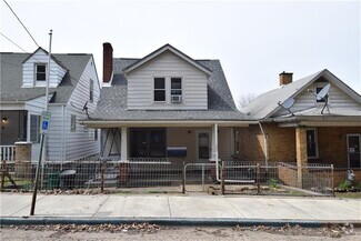 Building Photo - 825 Pine St