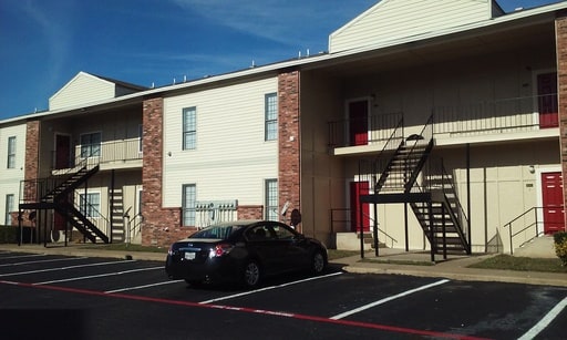 Building Photo - 4170 Altoona Dr