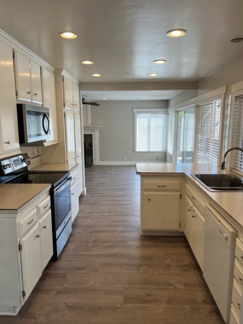 Foto del edificio - 2731 Hartford Ave