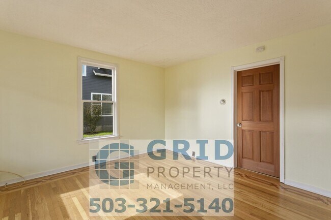 Foto del edificio - Spacious 3 Bedroom, 2 Bath Craftsman - Creston Park Neighborhood - A Must See!