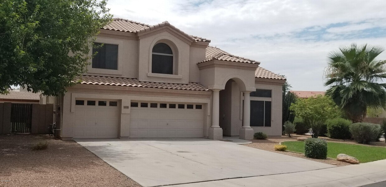 Primary Photo - 2925 E Cathy Dr