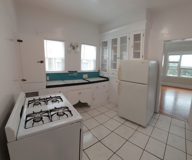 Foto del edificio - 1335 2nd St