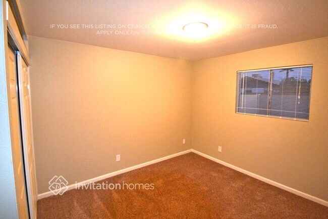 Foto del edificio - 5243 W Lewis Ave