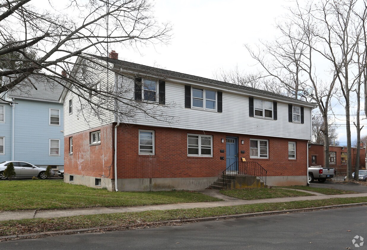 Primary Photo - 17 Dixon St
