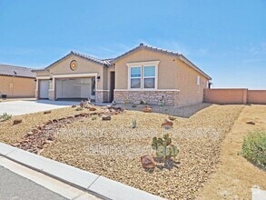 Building Photo - 3575 E Wallowa Dr