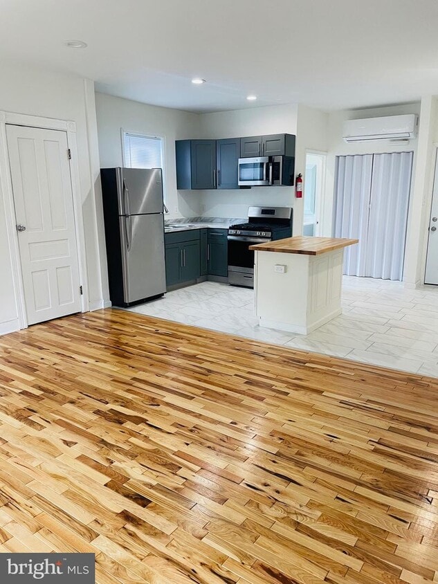442 W Hanover St, Trenton, NJ 08618 - House Rental in Trenton, NJ ...