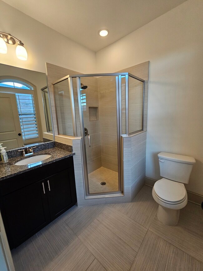 Building Photo - 543 Ansley Cir NE