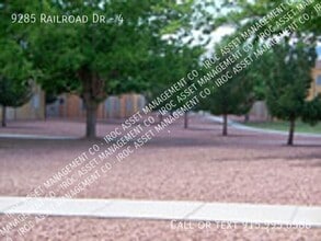 Building Photo - 9285 Railroad Dr