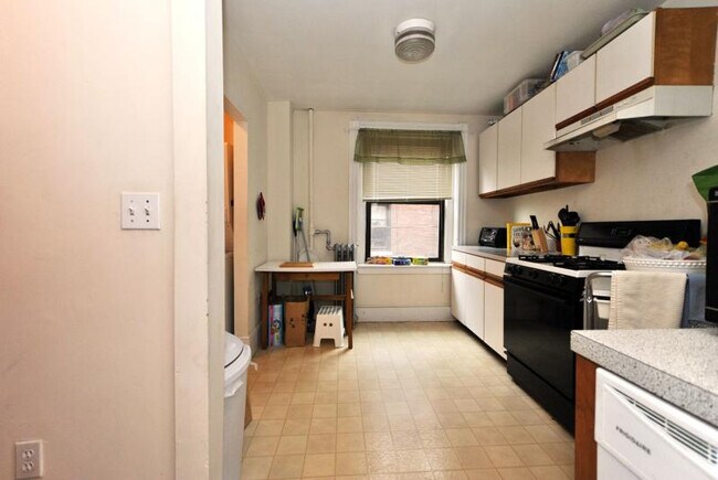 Foto del edificio - 44 Linden St