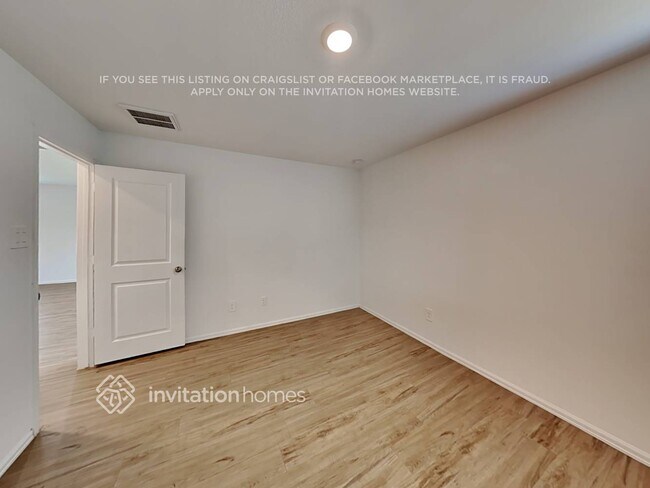 Foto del edificio - 24023 Laurel Farms Dr