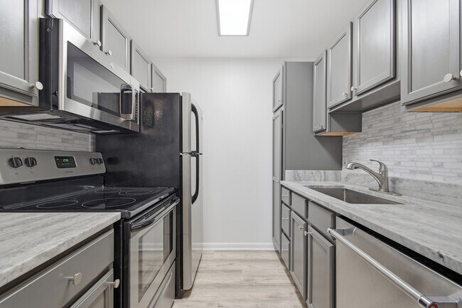 Foto del edificio - 29656 Buffalo Park Rd