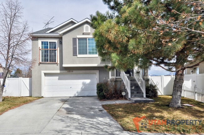 Foto del edificio - 4844 W Cold Springs Cir