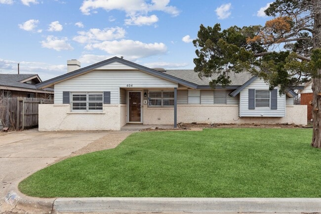 3 bed, 2 bath home - 3 bed, 2 bath home