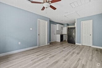 Building Photo - 3423 Nettleton St