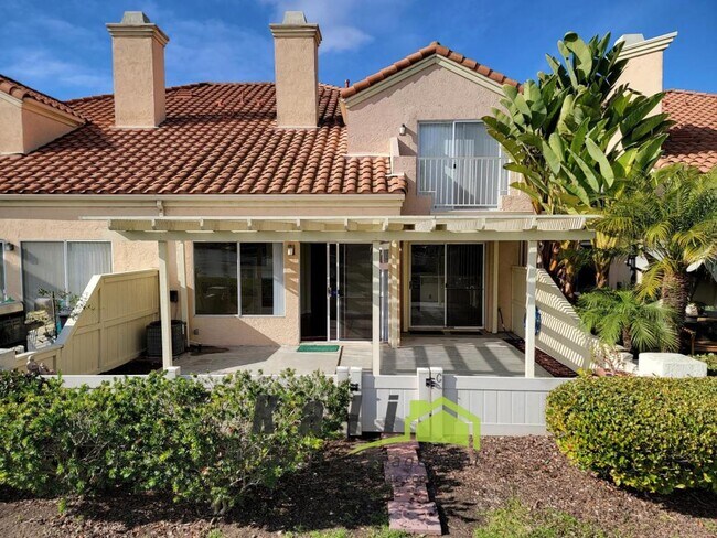 Foto del edificio - 2096 Northshore Dr