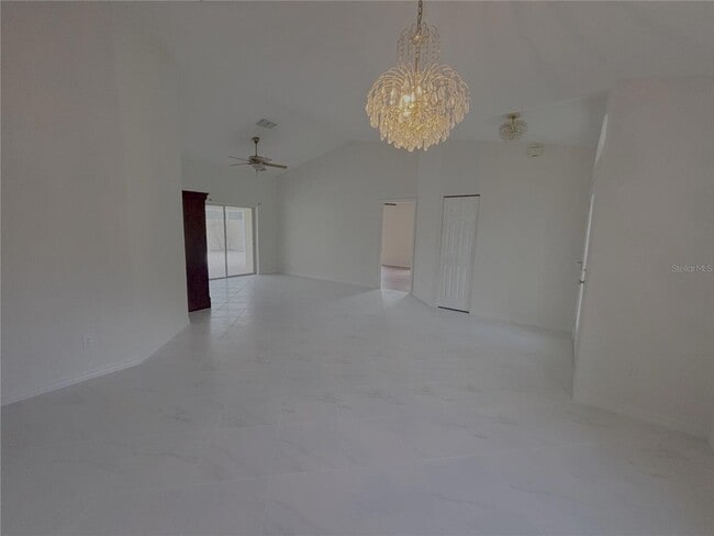 Foto del edificio - 11435 SW 140th Ave