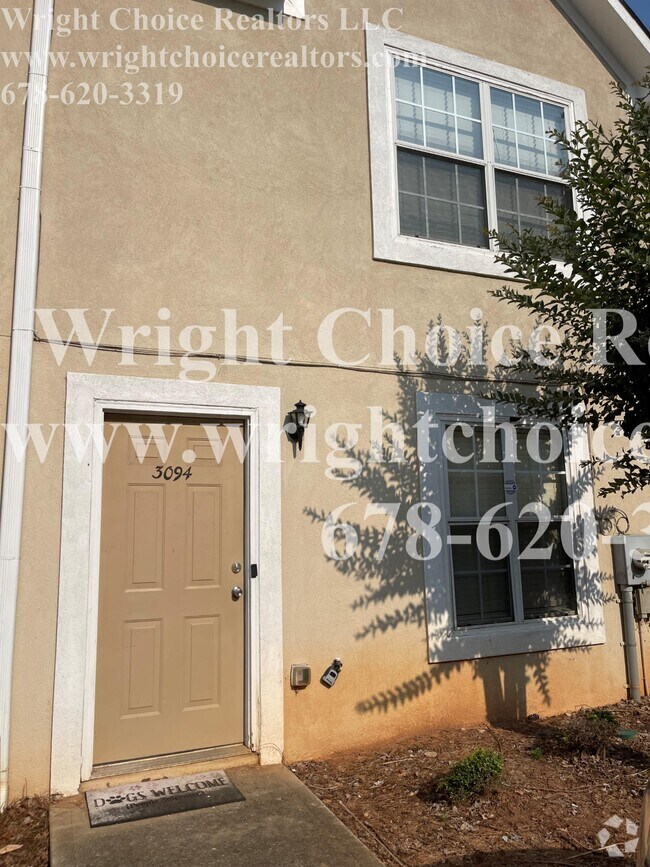 Apartamentos de renta en Aladdin Townhomes South Lithonia, GA