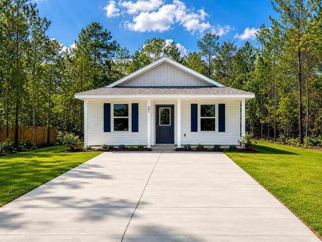 Building Photo - 204 Iris Ln