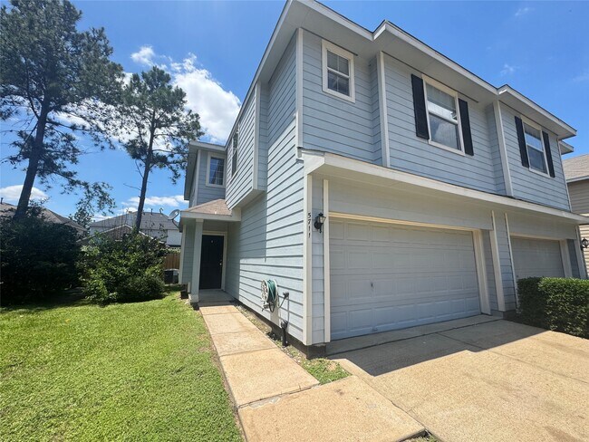 Building Photo - 5711 Vinemont Ln