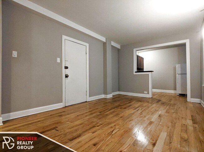 Foto del edificio - 1347 N Dearborn St