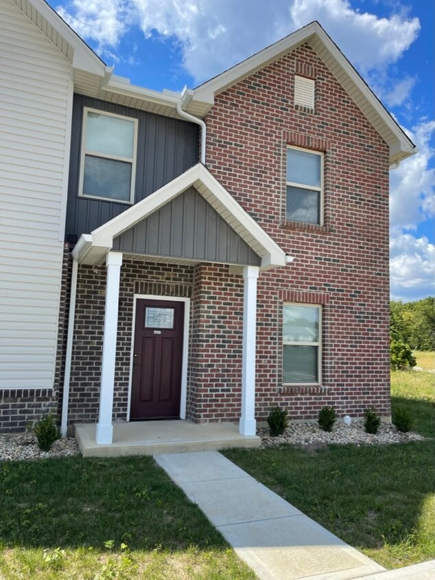 Primary Photo - 4231 Otter Creek Dr
