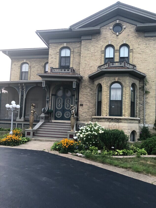 Primary Photo - 429 Prospect Ave