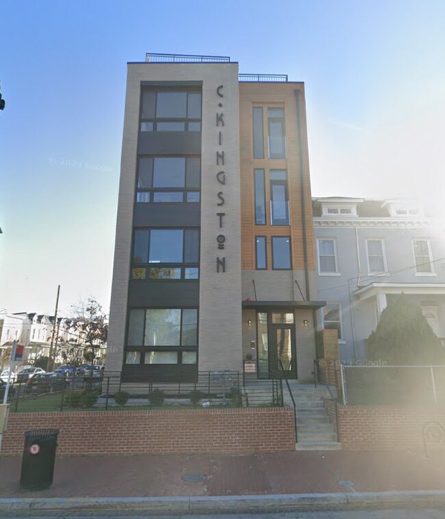 Foto del edificio - 800 Kennedy St NW