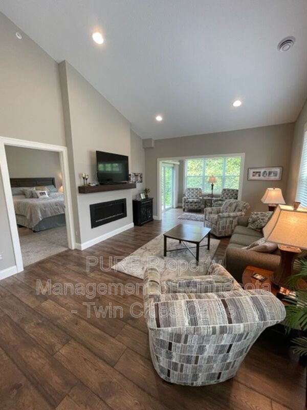 Foto del edificio - 631 Liberty Wy