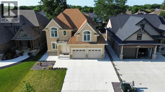 Building Photo - 313 Christine Ave