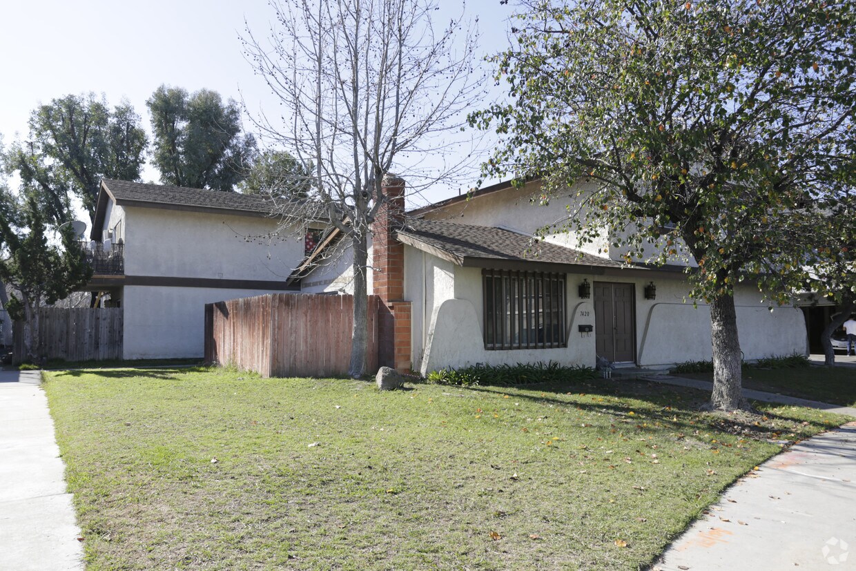 7420 Carie Ln, Stanton, CA 90680 Apartments in Stanton, CA