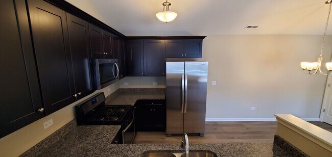 Foto del edificio - Chestnut - 2Br/2Ba Rental Home - Second Floor