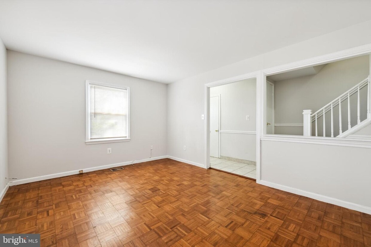 4608 Telfair Ct, Woodbridge, VA 22193 Townhome Rentals in Woodbridge