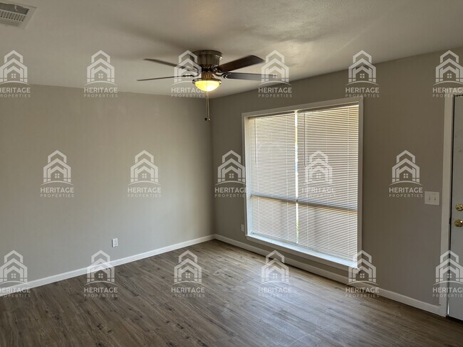 Foto del edificio - 4730 Eden Ln