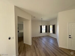 Building Photo - 6413 Morley Ave