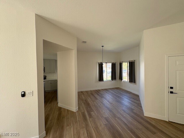 Foto del edificio - 6413 Morley Ave