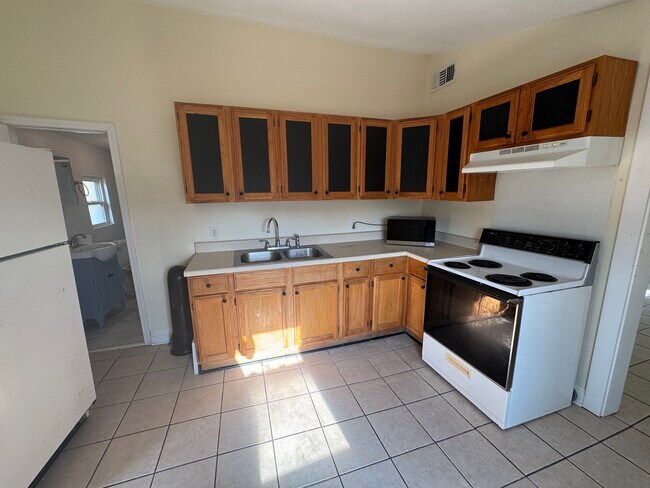 Foto del edificio - 1112 Monroe St