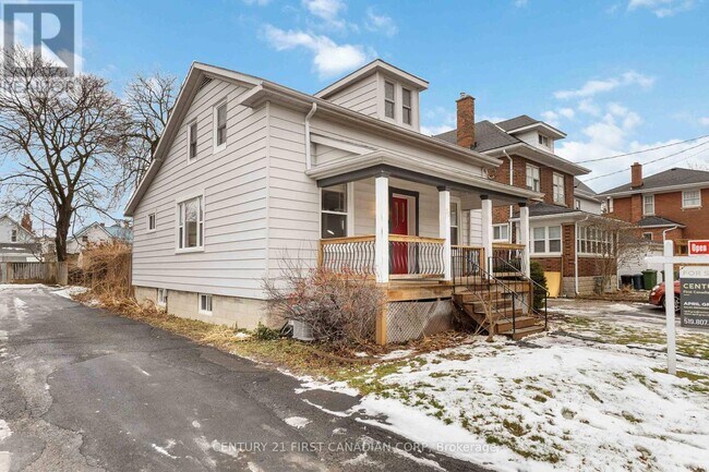 Photo du bâtiment - 23 Mitchell St