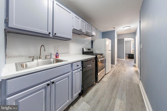 Foto del edificio - 905 19th St NE