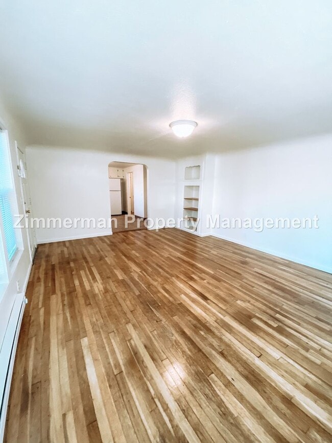 Building Photo - 485 N 24th St
